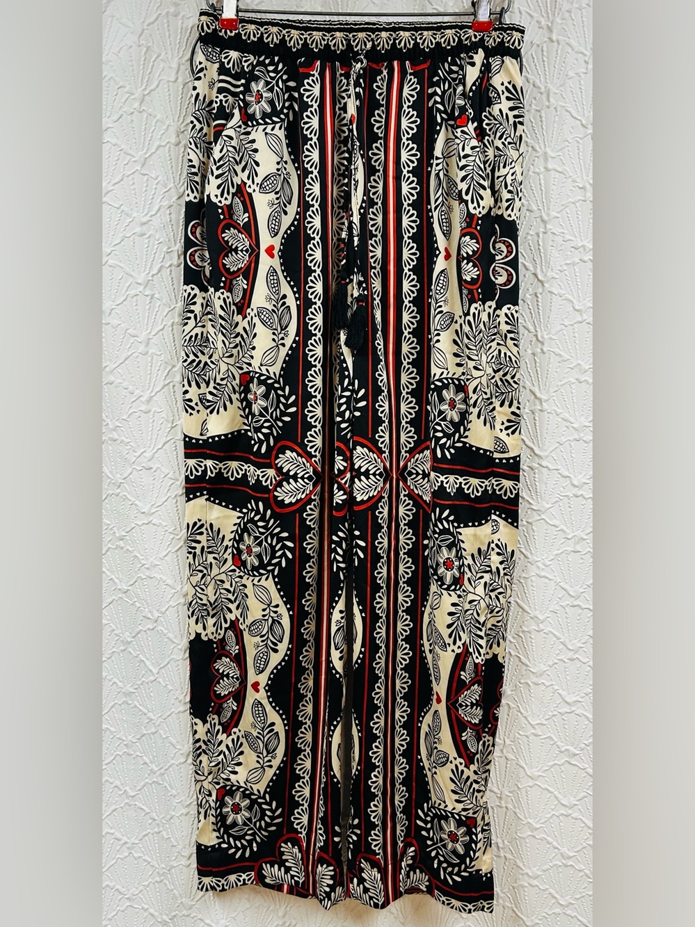 Rachel Zoe Cream, Black & Red Printed Satin Pants